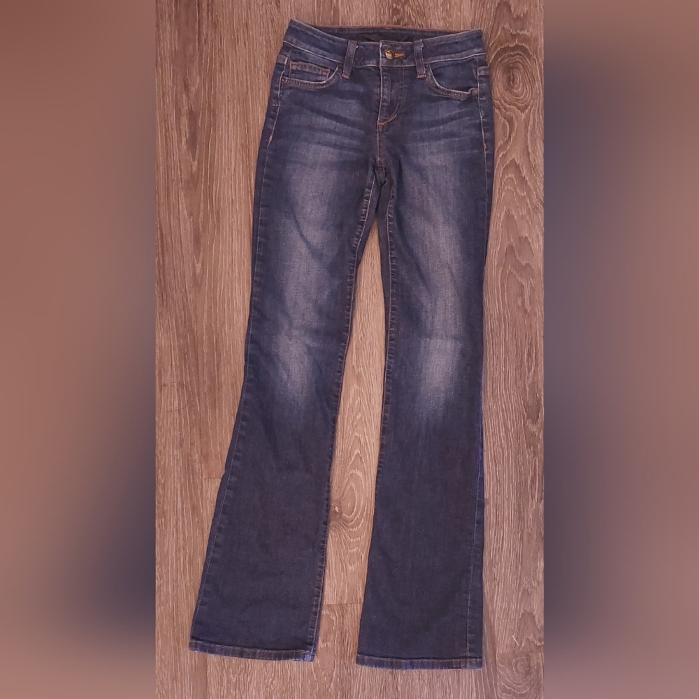 Joe's Jeans Curvy Bootcut Midrise Quinn Wash Size 25 Denim Jeans Classic Comfy - Picture 10 of 10